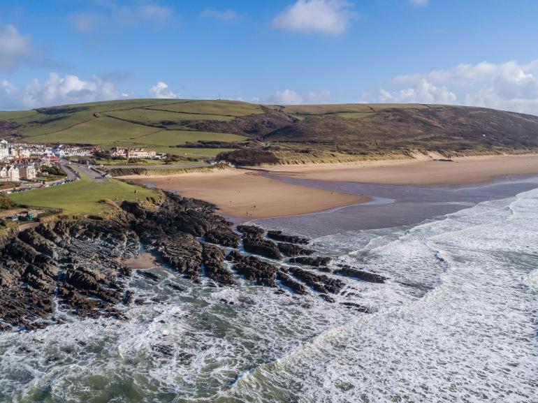 2 Rockham - Luxury At Byron Woolacombe, Only 4 Minute Walk To Beach!
